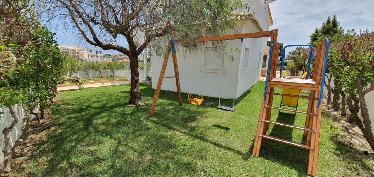 Sunset Villa By Laranjal Rentals Olhos de Agua  Exterior photo