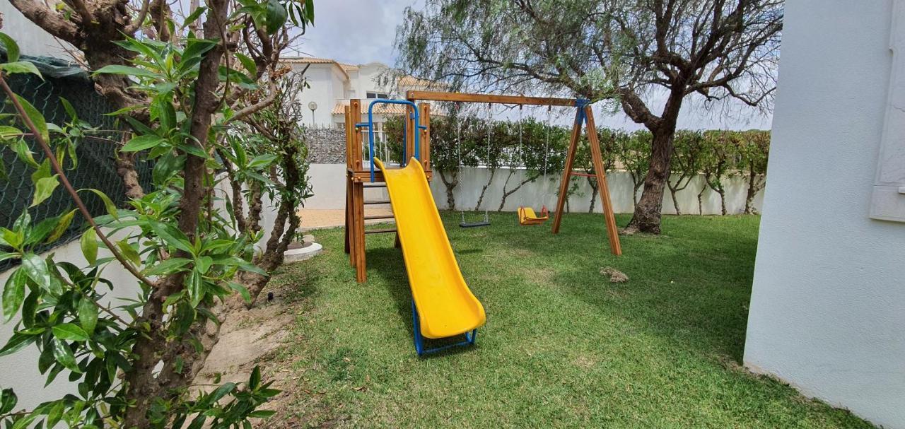 Sunset Villa By Laranjal Rentals Olhos de Agua  Exterior photo